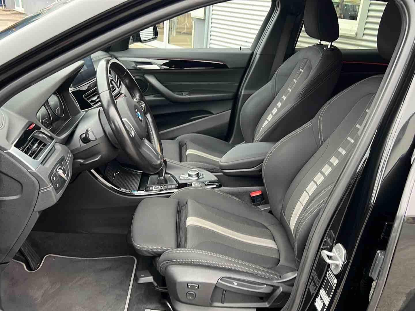 BMW X2  1,8i Advantage+*B-Paket*E-Paket+LED*18Zoll* foto 9