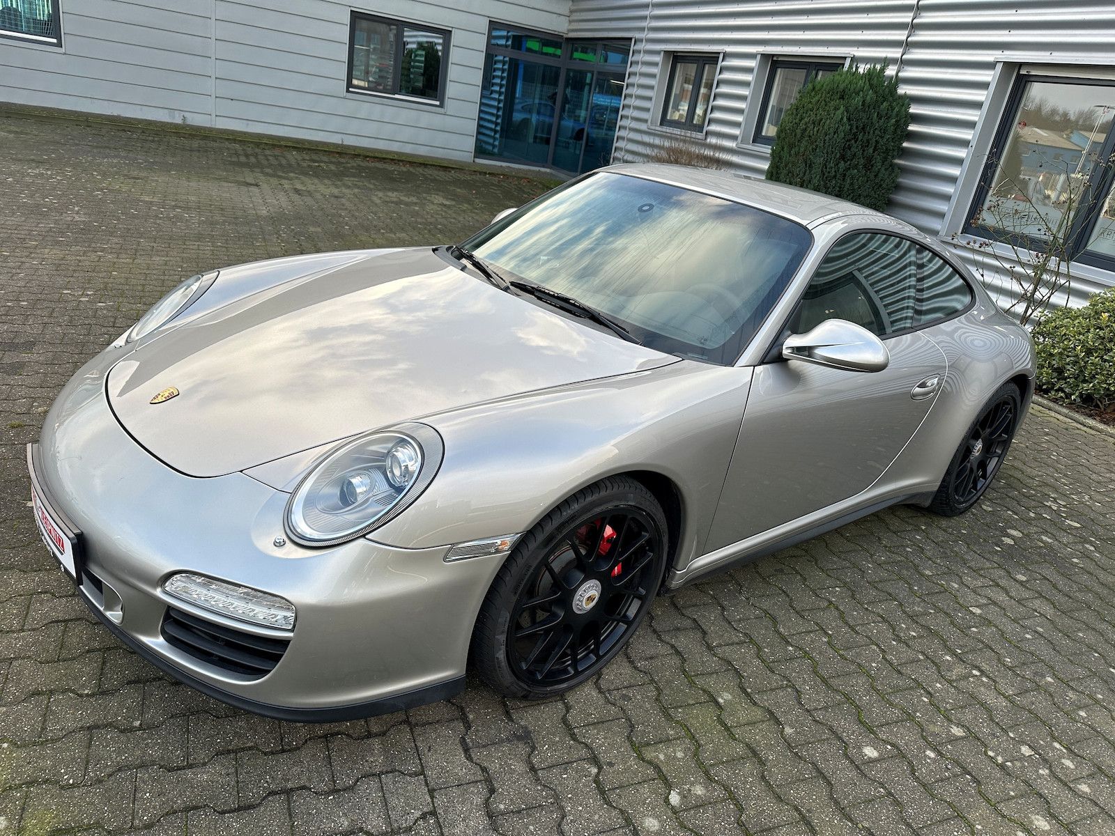 Porsche 911 997 Carrera 4 GTS Chrono Klappe Scheckheft++ foto 2