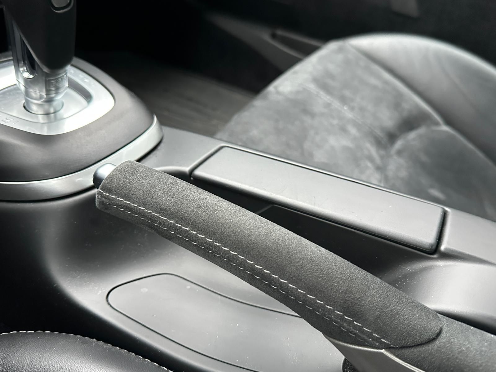 Porsche 911 997 Carrera 4 GTS Chrono Klappe Scheckheft++ foto 12