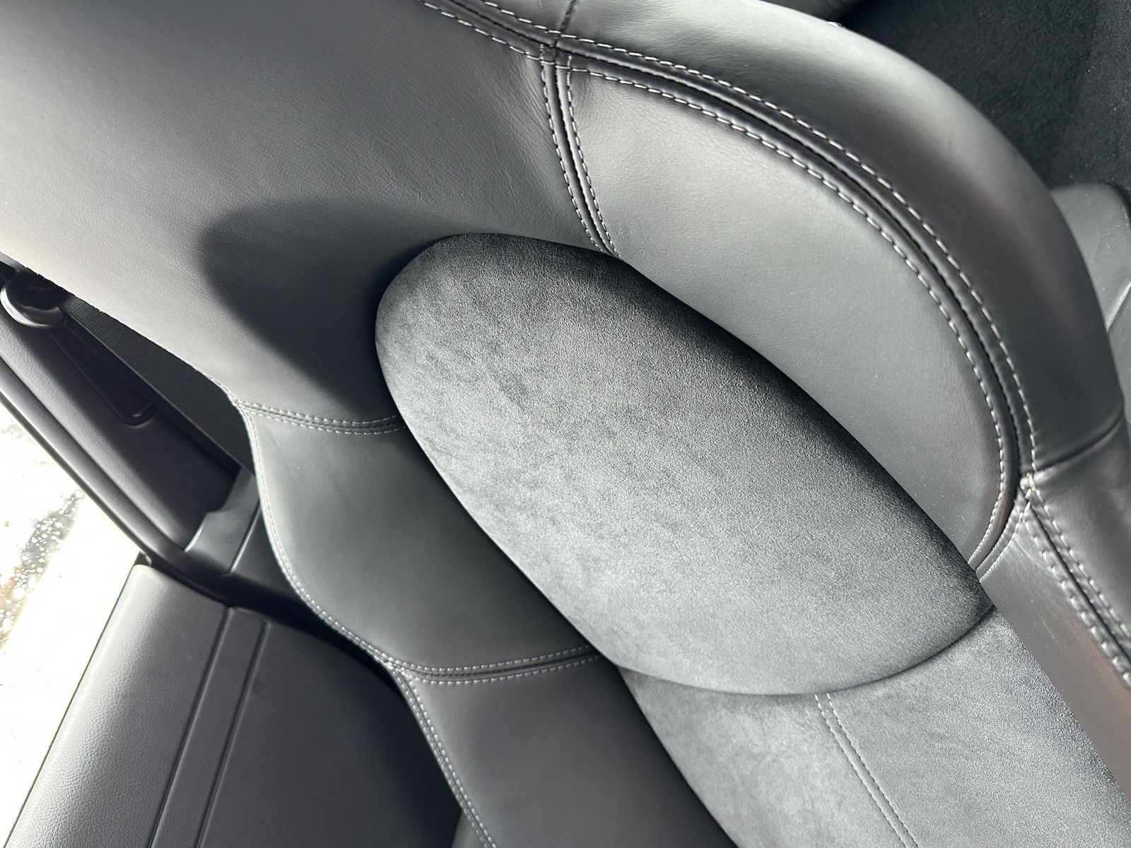 Porsche 911 997 Carrera 4 GTS Chrono Klappe Scheckheft++ foto 17