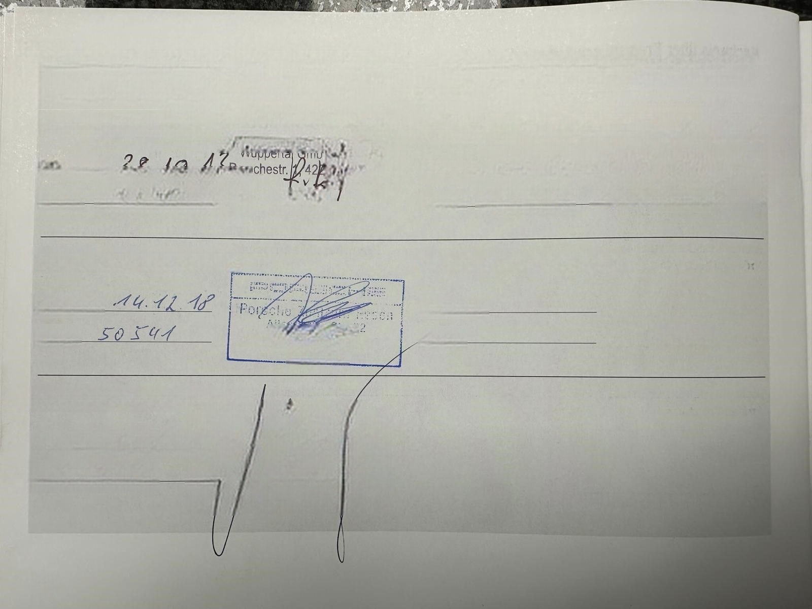 Porsche 911 997 Carrera 4 GTS Chrono Klappe Scheckheft++ foto 25