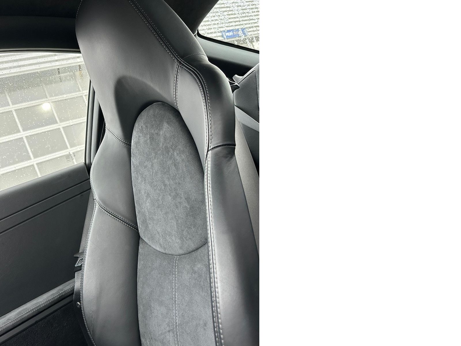 Porsche 997 911 Carrera 4 GTS Chrono Klappe Scheckheft++ foto 18