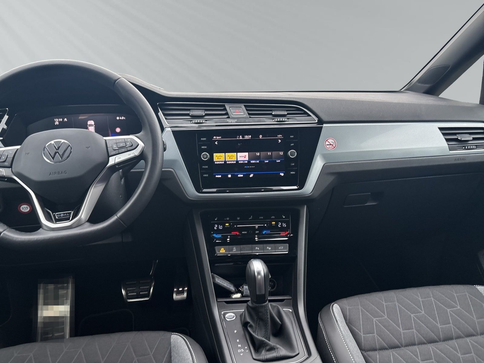 Volkswagen Touran 1.5 TSI GOAL 7-Sitzer RFK+NAVI+WiRä+Alarm foto 9