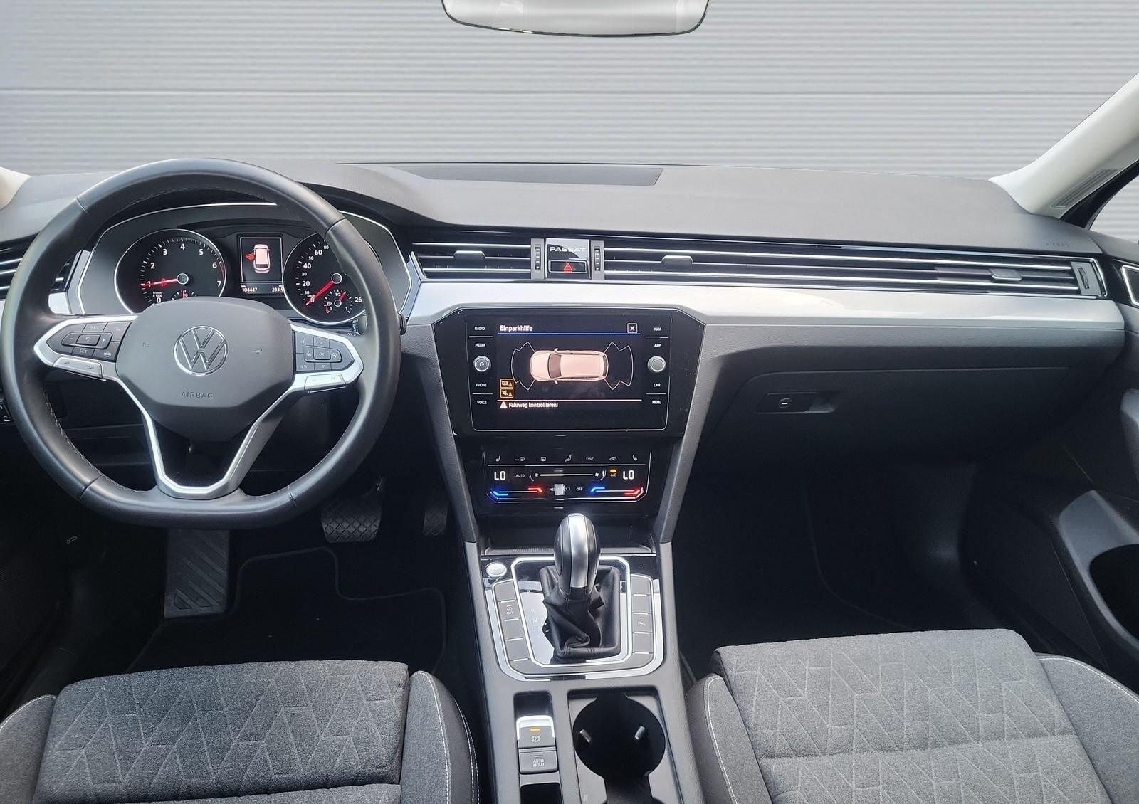 Volkswagen Passat 1.5TSI Business DSG Navi+LED+SHZ+AHK+ACC+ foto 11