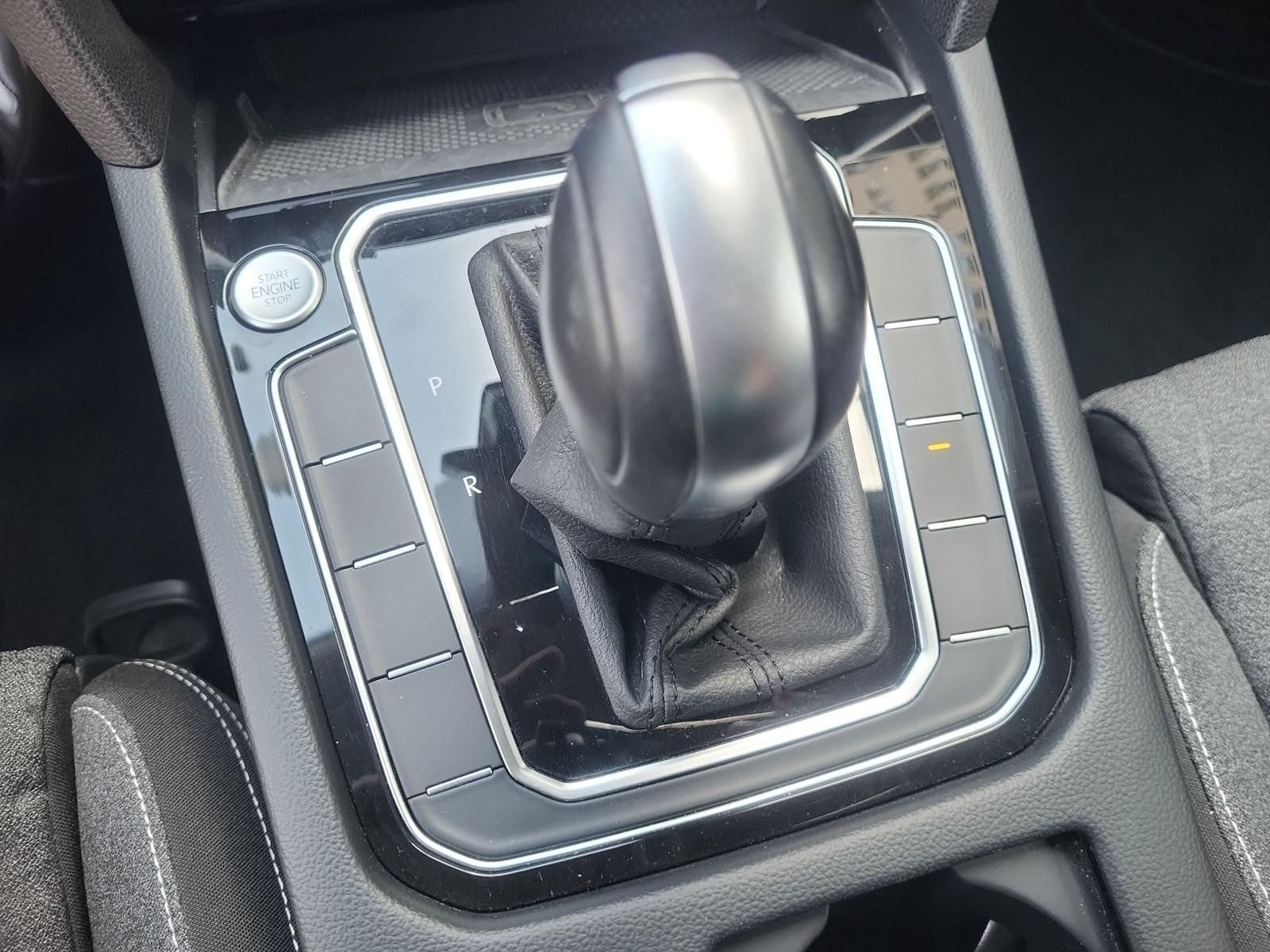 Volkswagen Passat 1.5TSI Business DSG Navi+LED+SHZ+AHK+ACC+ foto 13