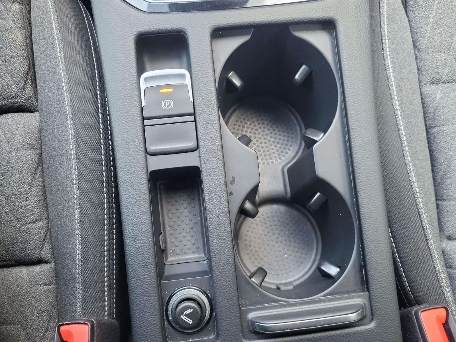 Volkswagen Passat 1.5TSI Business DSG Navi+LED+SHZ+AHK+ACC+ foto 18