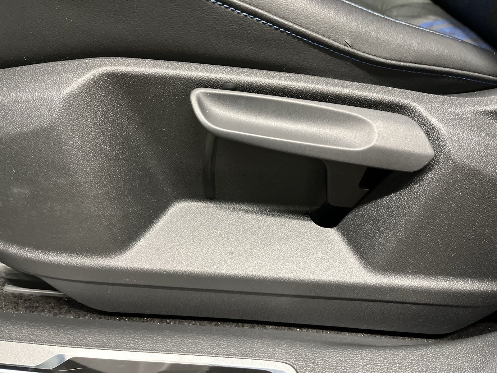 Volkswagen Tiguan 2.0 TSI DSG 4Motion R ACC AHK AUT KeyLess foto 12