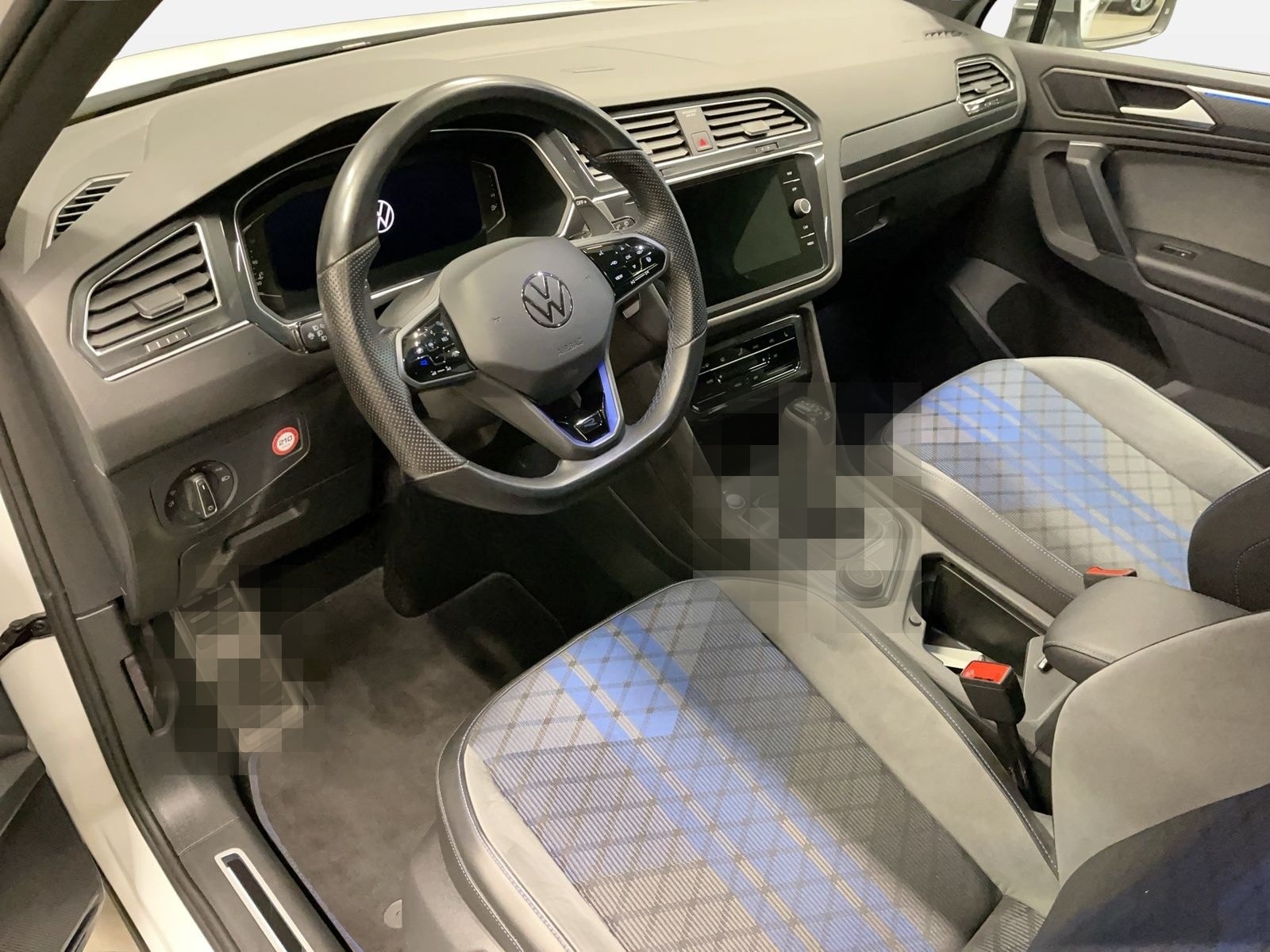 Volkswagen Tiguan 2.0 TSI DSG 4Motion R ACC AHK AUT KeyLess foto 6