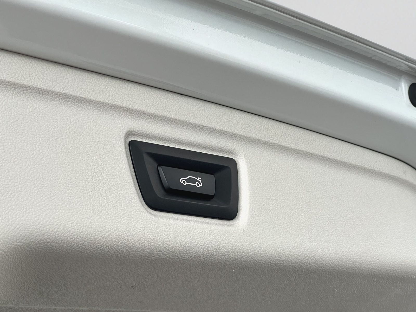 BMW 318d Touring Advantage LED PDC Dr.Assist foto 17