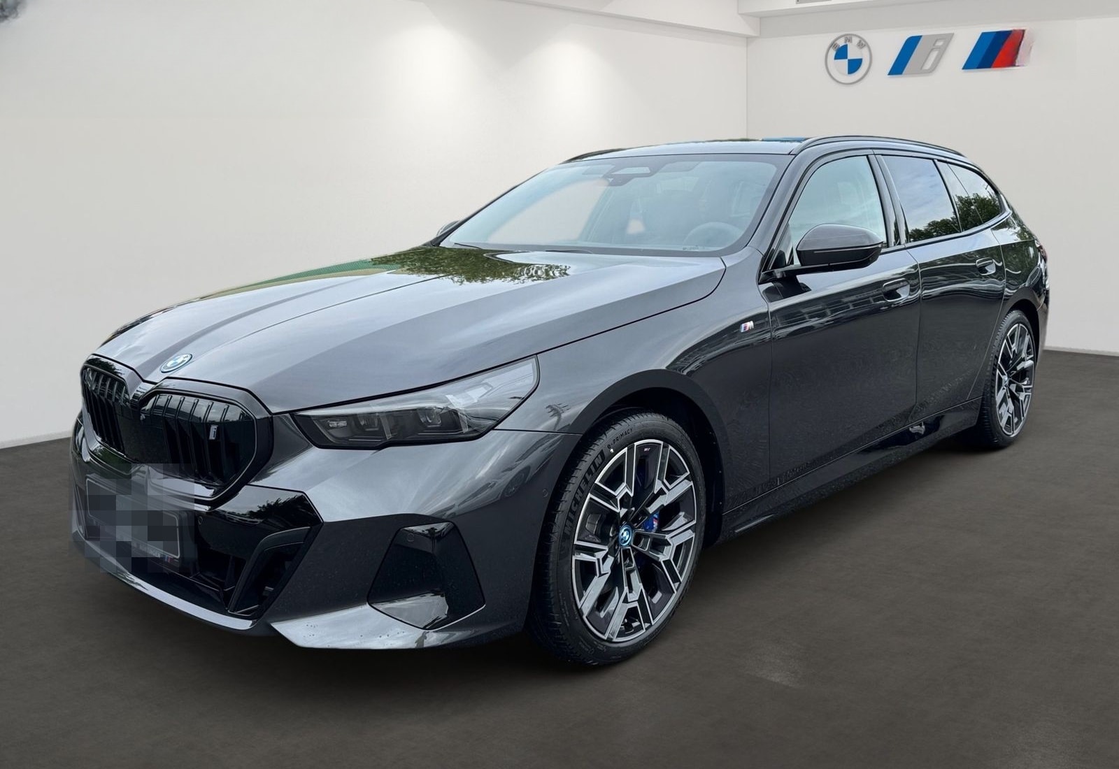 BMW i5 eDrive40 Touring, INKL.WERTGUTSCHEIN 1.500 € foto 1