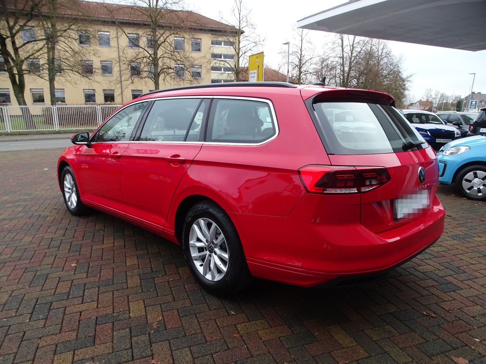 Volkswagen Passat Variant 2.0 TDI " RFK/ACC/SHZ/LED/Navi" foto 2