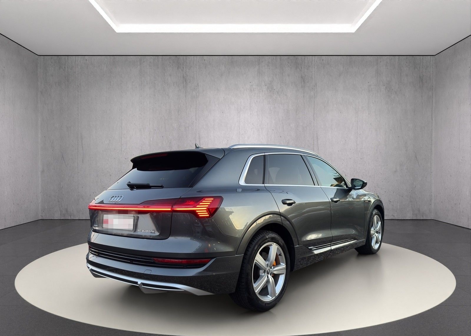 Audi e-tron S line 50 quattro foto 8