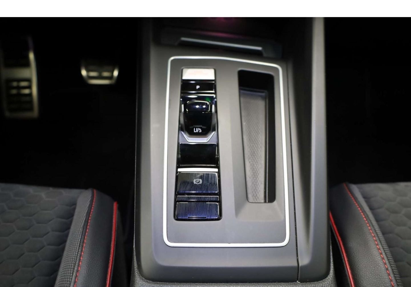 Volkswagen Golf GTI 2.0 TSI Clubsport DSG Matrix/Pano/RFK foto 13