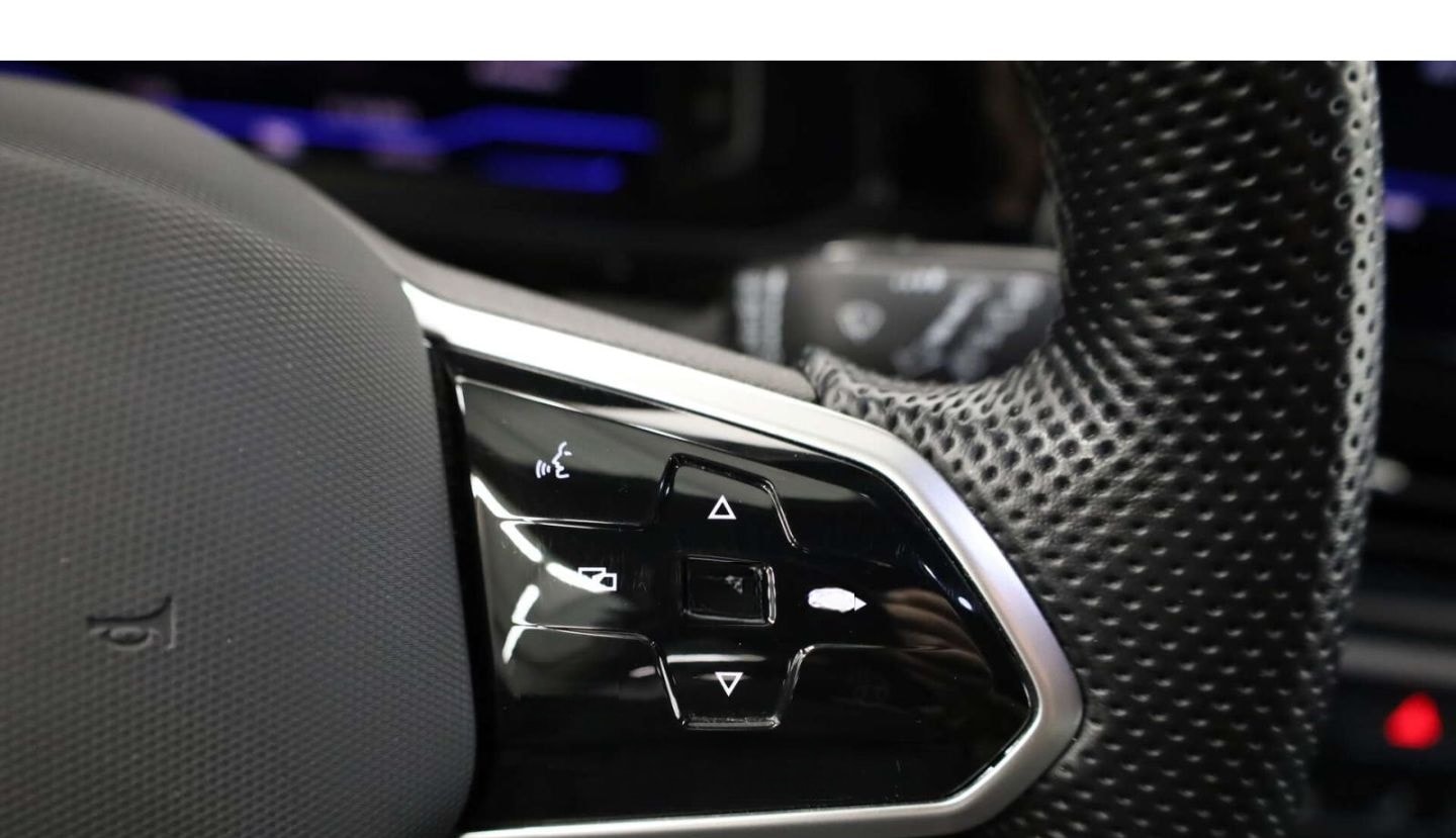 Volkswagen T-Roc 1.0 TSI R-Line 6-Gg. LED/RFK/SH/ACC/SH foto 11