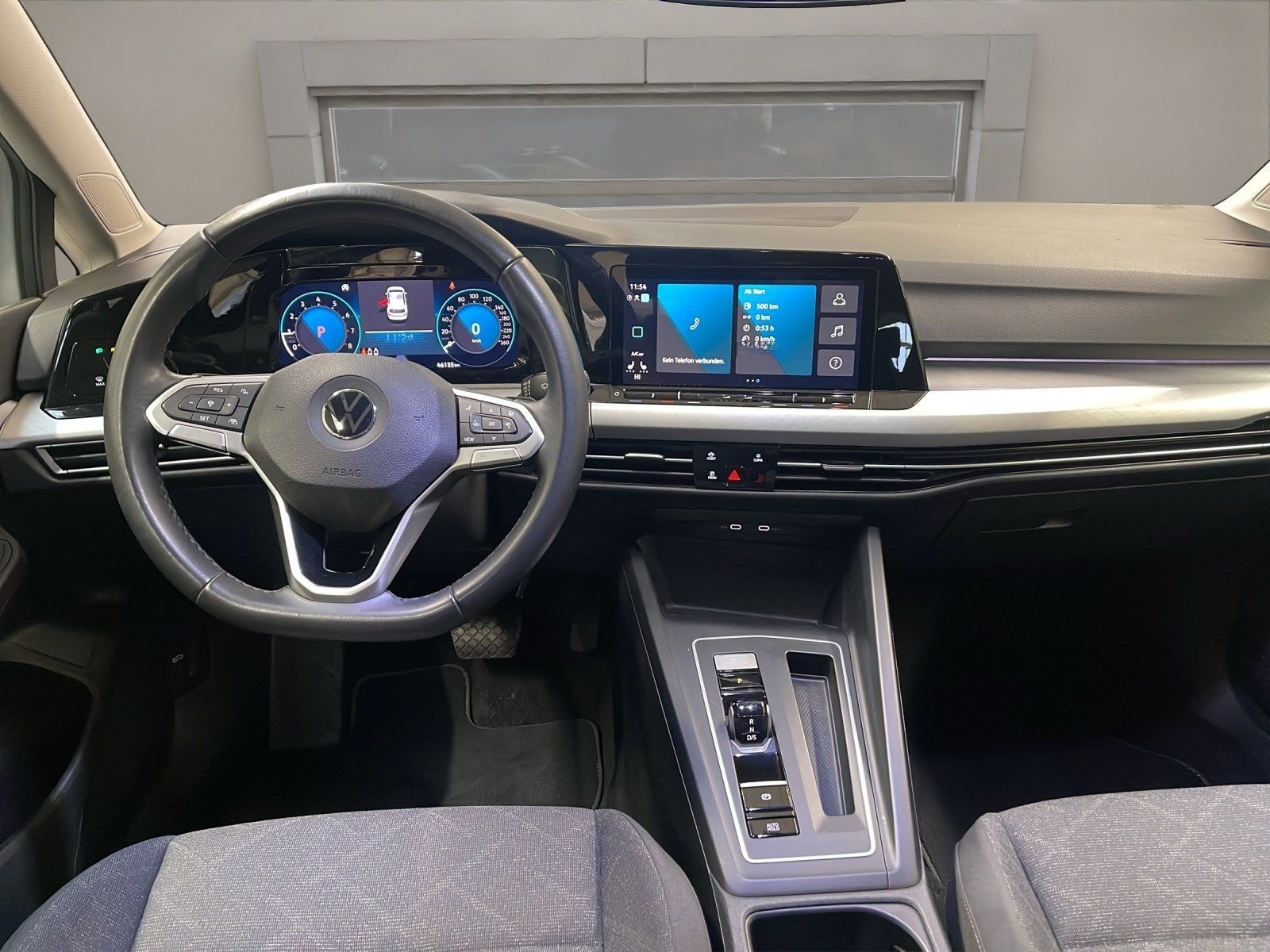 Volkswagen Golf VIII 1.0 eTSI Life ACC AUT Kam. Navi LED LM foto 16