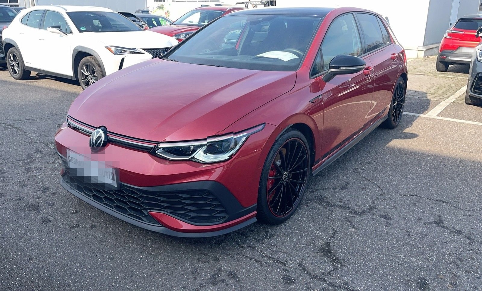 Volkswagen Golf VIII GTI Clubsport 45 foto 1