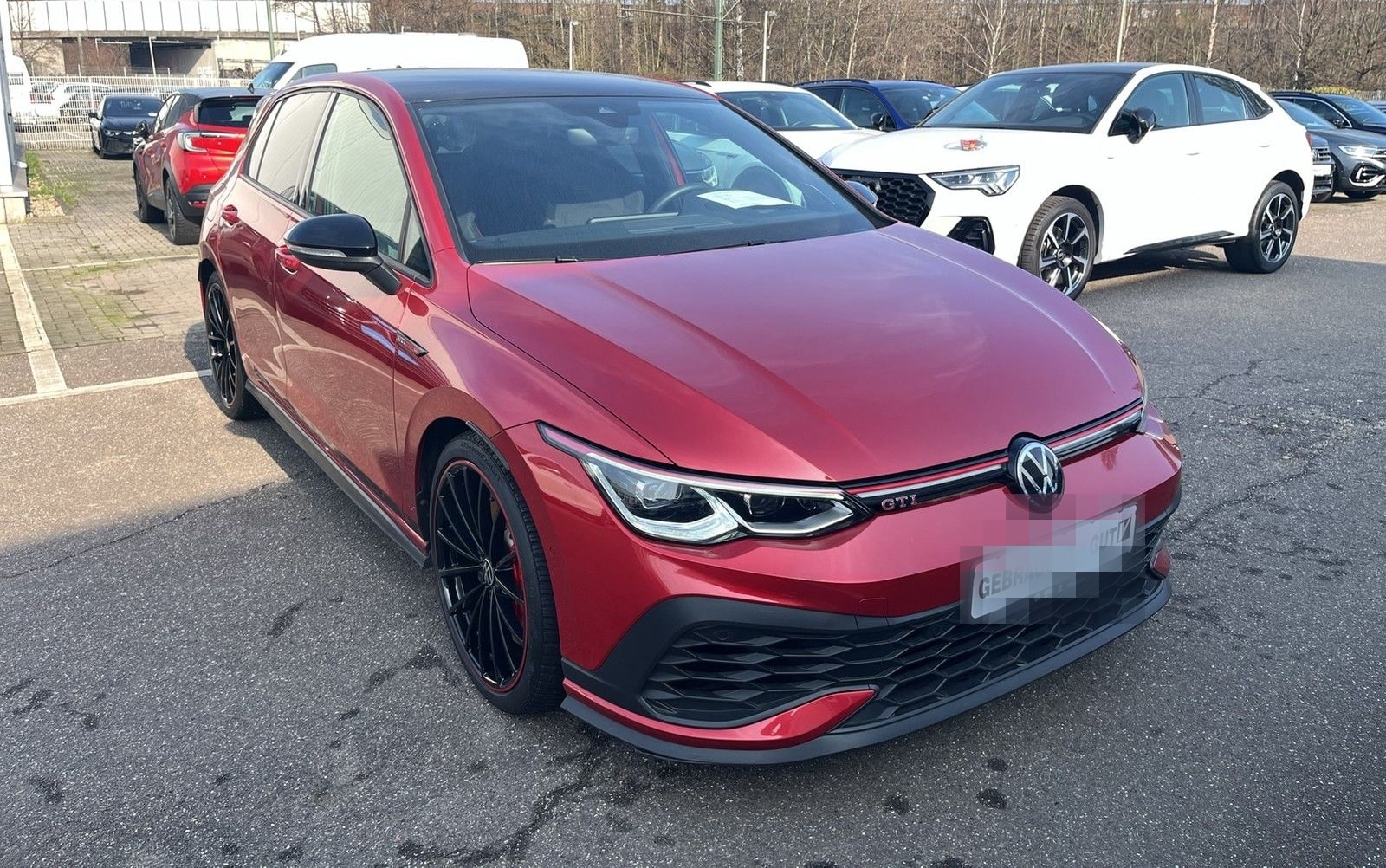 Volkswagen Golf VIII GTI Clubsport 45 foto 4