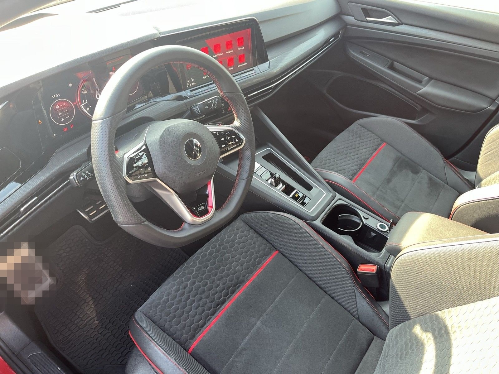 Volkswagen Golf VIII GTI Clubsport 45 foto 7