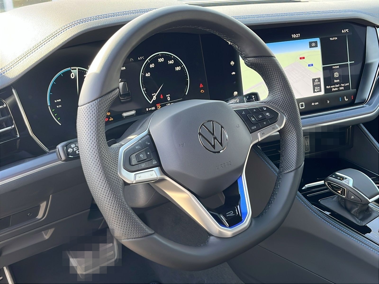 Volkswagen Touareg R 3.0 Hyb*0,5STEUER*AHK*LUFT*LEDER*21ZOL foto 24