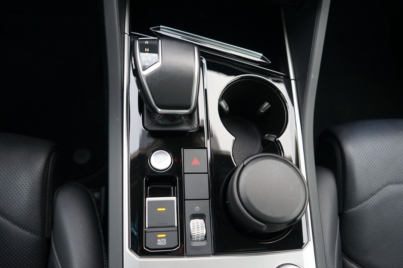 Volkswagen Touareg 3.0 V6 TDI Elegance*AHK*LED-Matrix*SHZ* foto 14