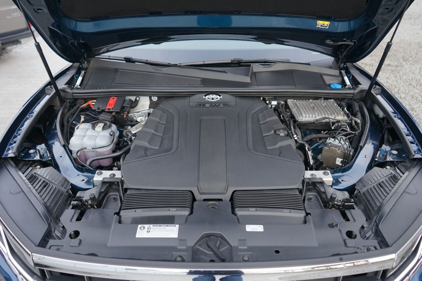 Volkswagen Touareg 3.0 V6 TDI Elegance*AHK*LED-Matrix*SHZ* foto 6