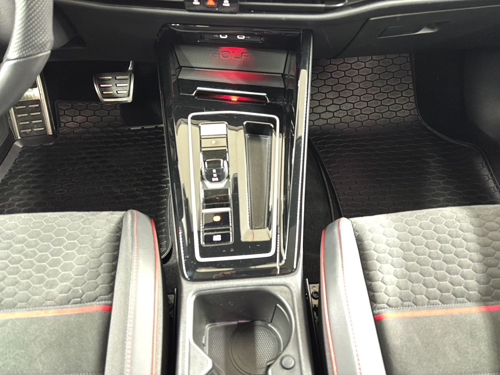 Volkswagen Golf VIII GTI Clubsport (Klima.Navi.Regensensor) foto 13