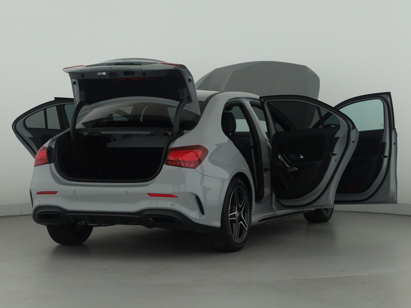 Mercedes-Benz A 200 *Pano*Night*SpurW-W-Paket*S-Sitz*Keyless* foto 9