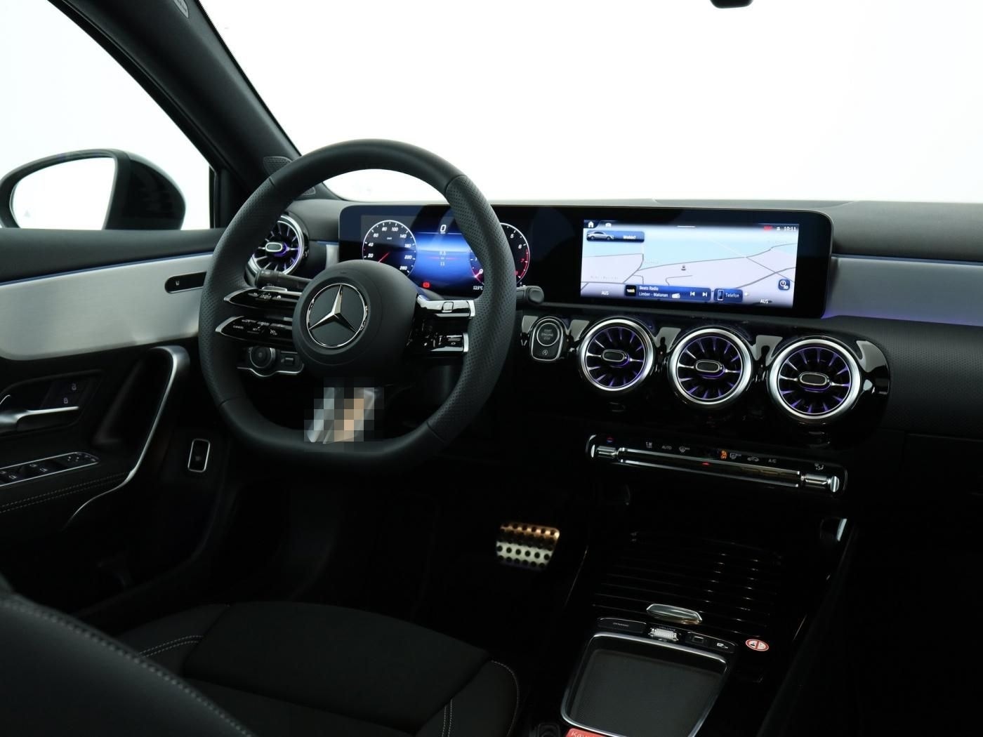 Mercedes-Benz A 200 *Pano*Night*SpurW-W-Paket*S-Sitz*Keyless* foto 10