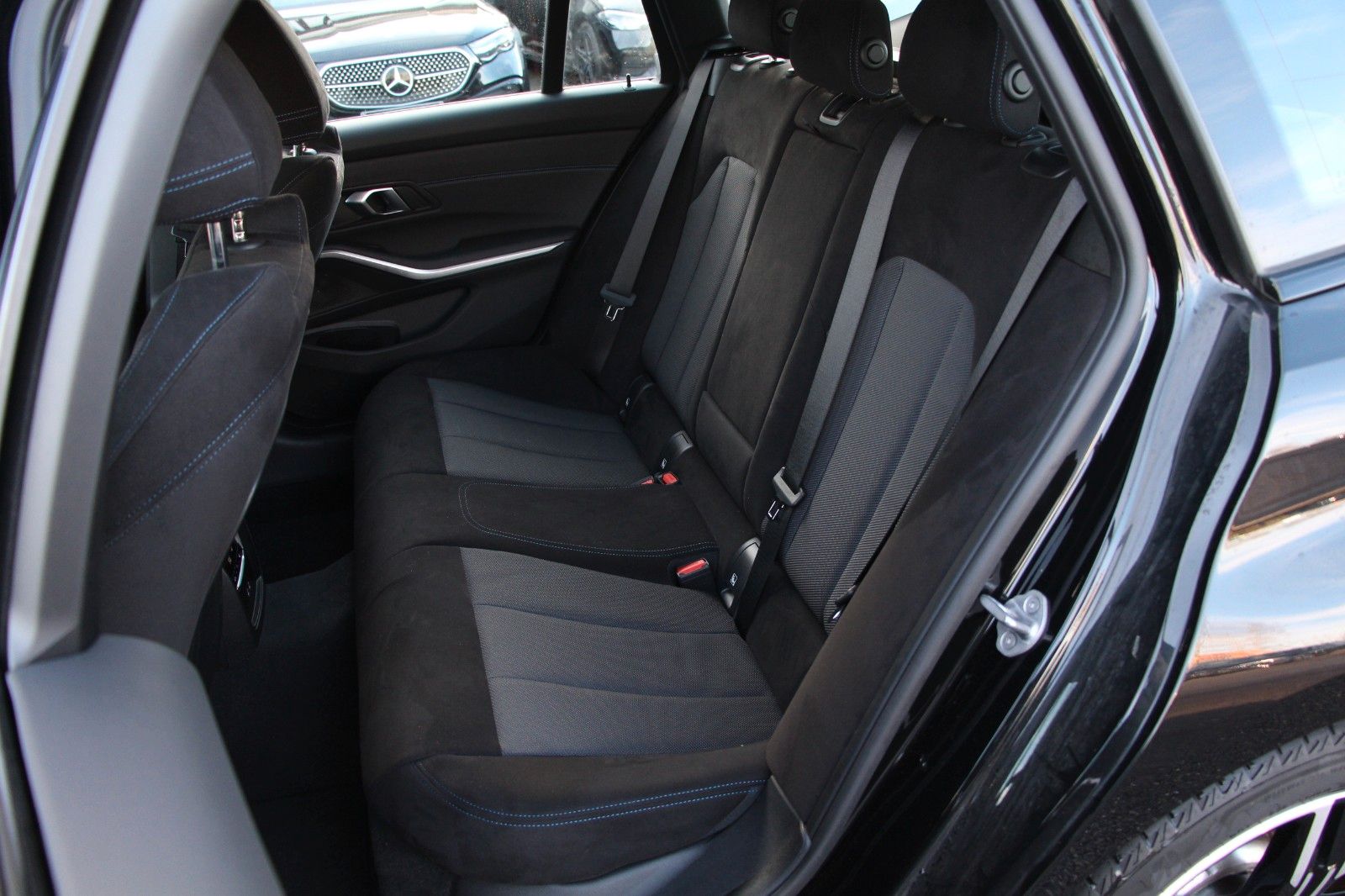 BMW 330i xDrive Touring ACC*WIDESCREEN*LED M Sport foto 8