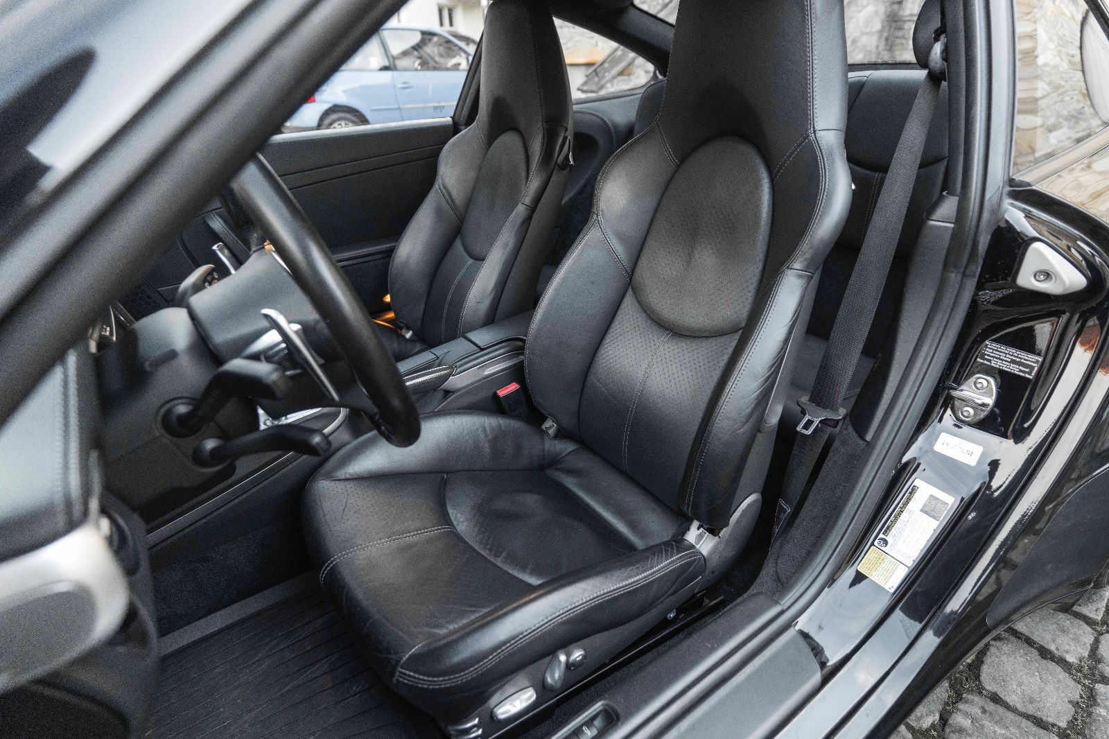 Porsche 911 Turbo S Coupe 997 PCCB BOSE SPORT CHRONO NAV foto 25