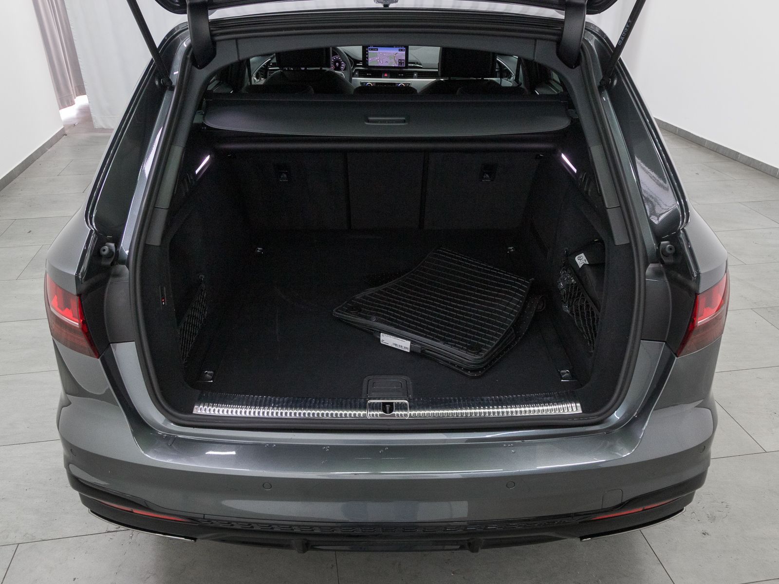 Audi A4 Avant 40 TFSI Q 2x S LINE MATRIX AHK LM19 foto 16