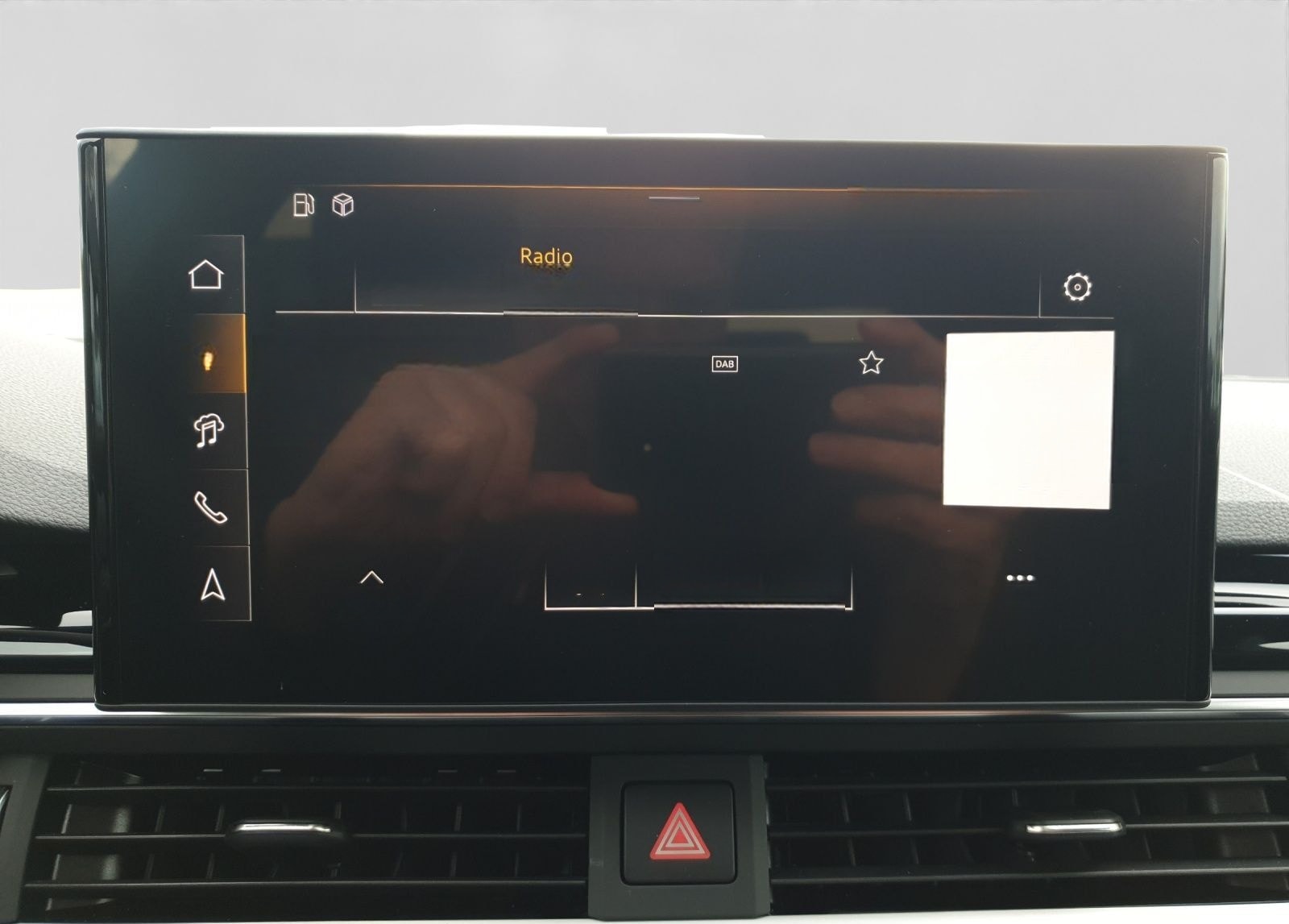 Audi A4 Avant 40 TFSI Q 2x S LINE LM19 MATRIX AHK NAV foto 13