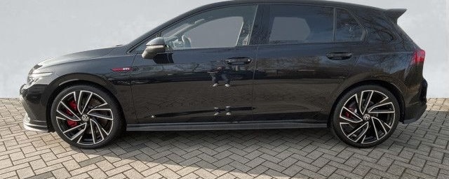 Volkswagen Golf VIII 2.0 TSI DSG GTI Clubsport Navi Pano Ka foto 4