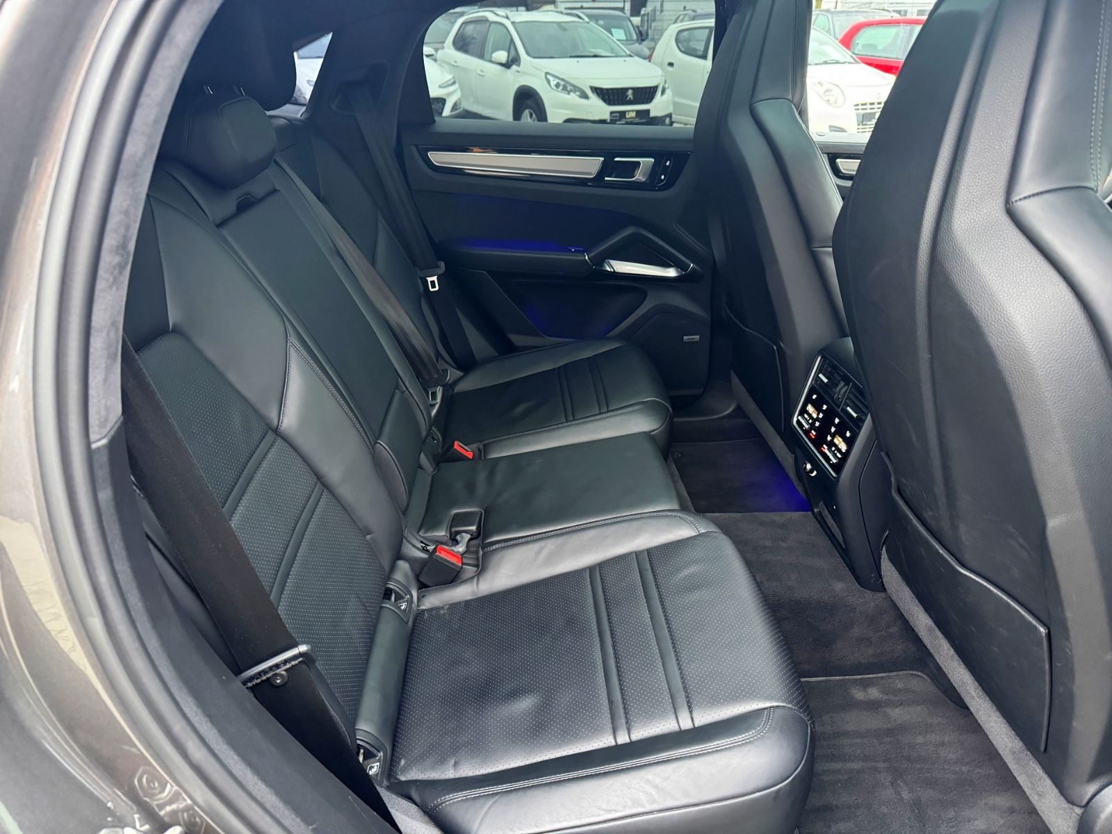 Porsche Cayenne Coupe Turbo TECHART/MIETKAUF/CARBON/SOFT foto 23