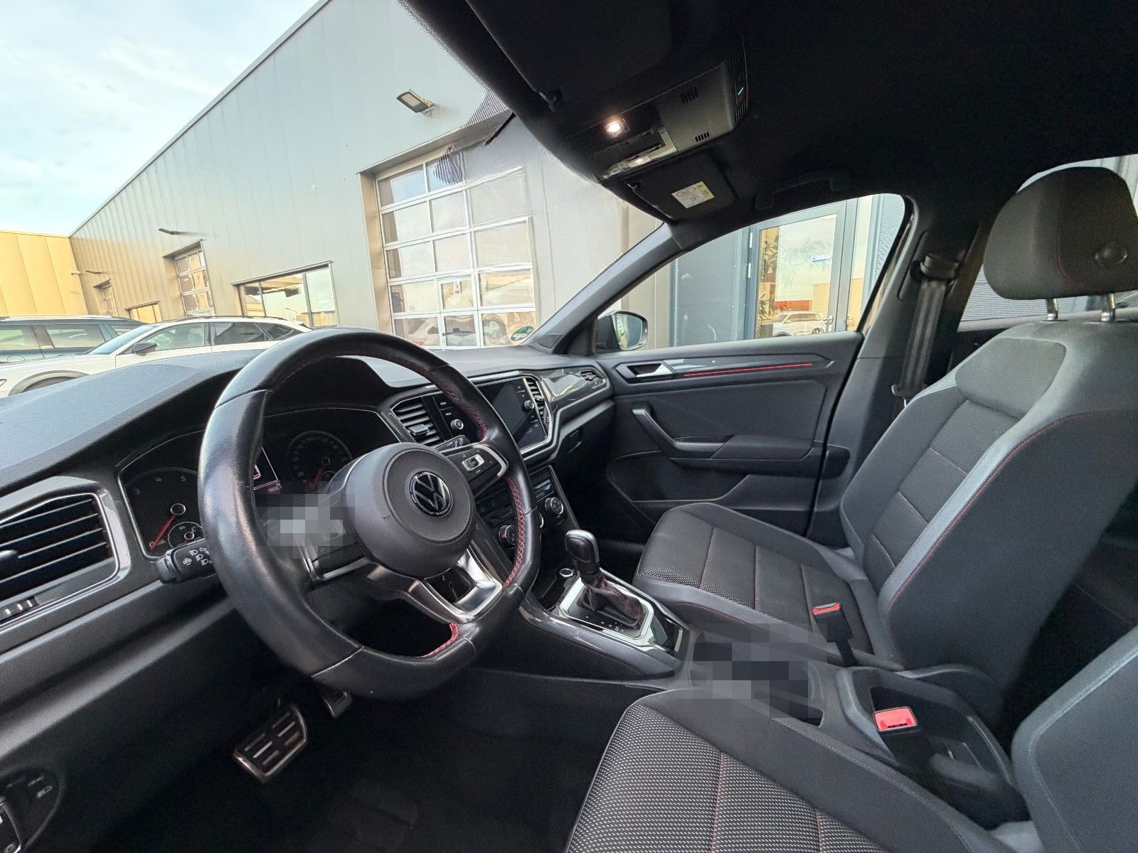 Volkswagen T-Roc 1.5 TSi DSG Sport Navi/LED/AHK foto 13