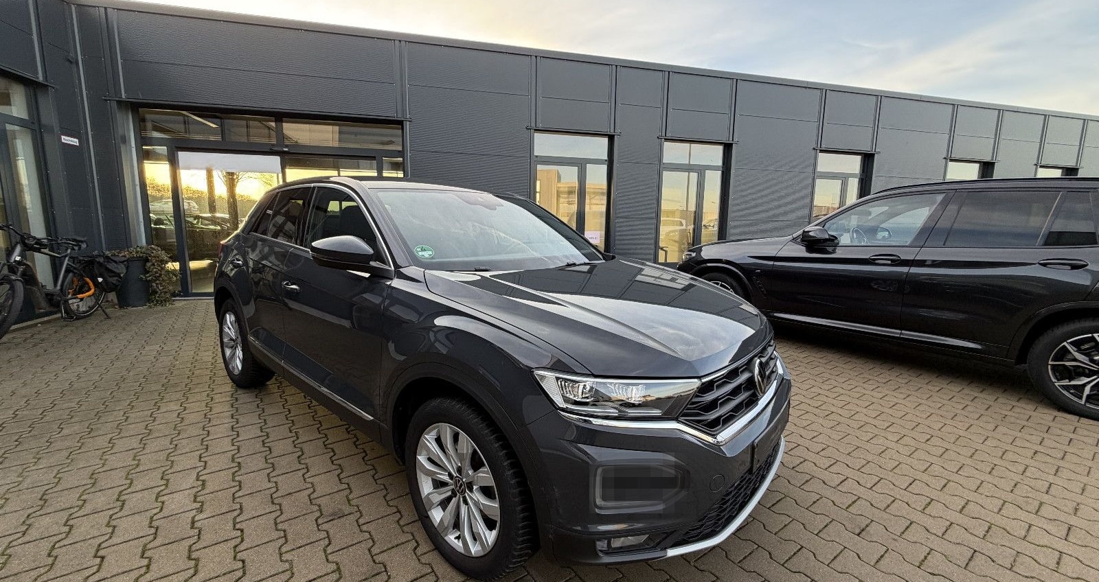 Volkswagen T-Roc 1.5 TSi DSG Sport Navi/LED/AHK foto 9