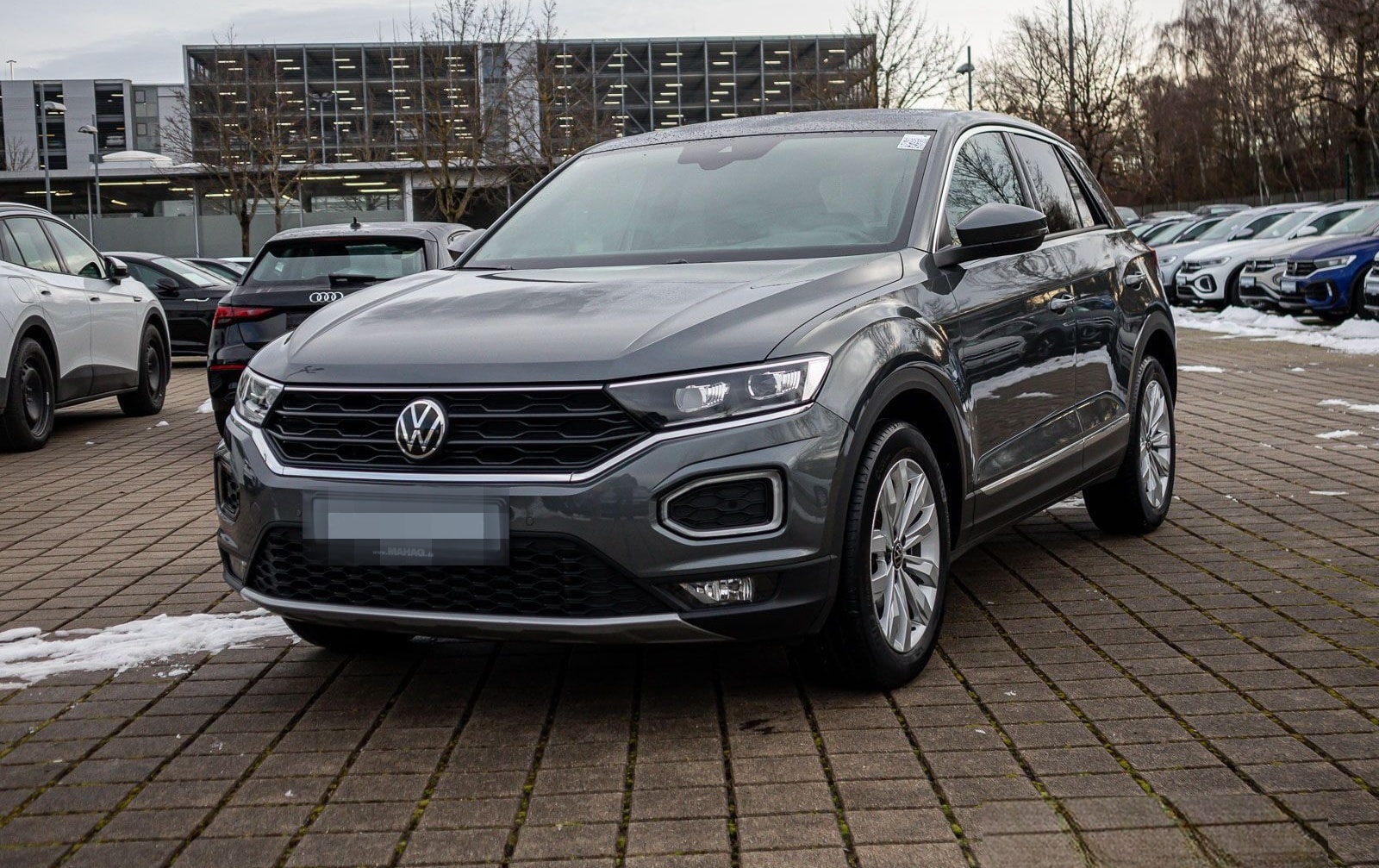 Volkswagen T-ROC Sport 1.5 TSI LED Navi ParkPilot RearView foto 4