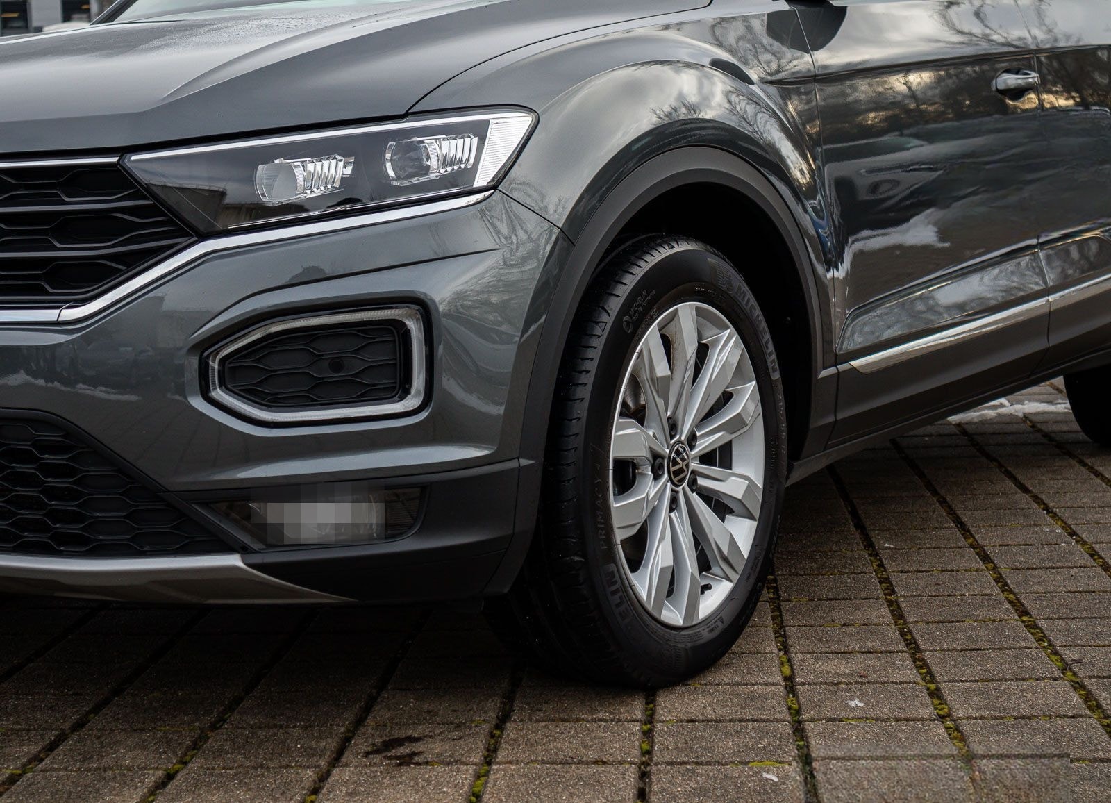 Volkswagen T-ROC Sport 1.5 TSI LED Navi ParkPilot RearView foto 9