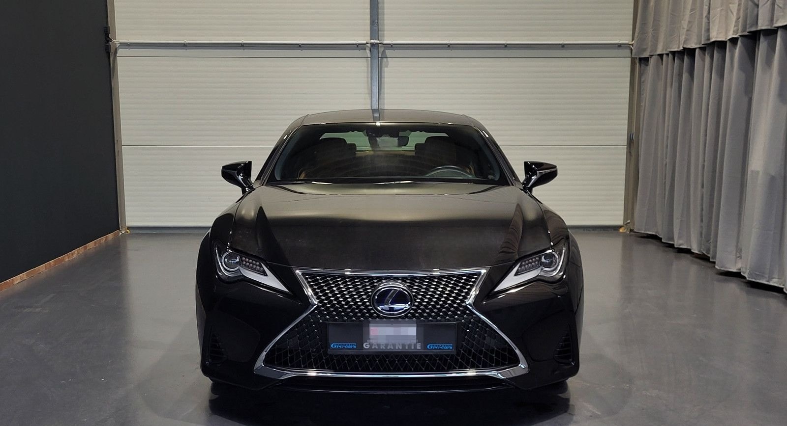 Lexus RC 300h *TOP Ausstattung* foto 2