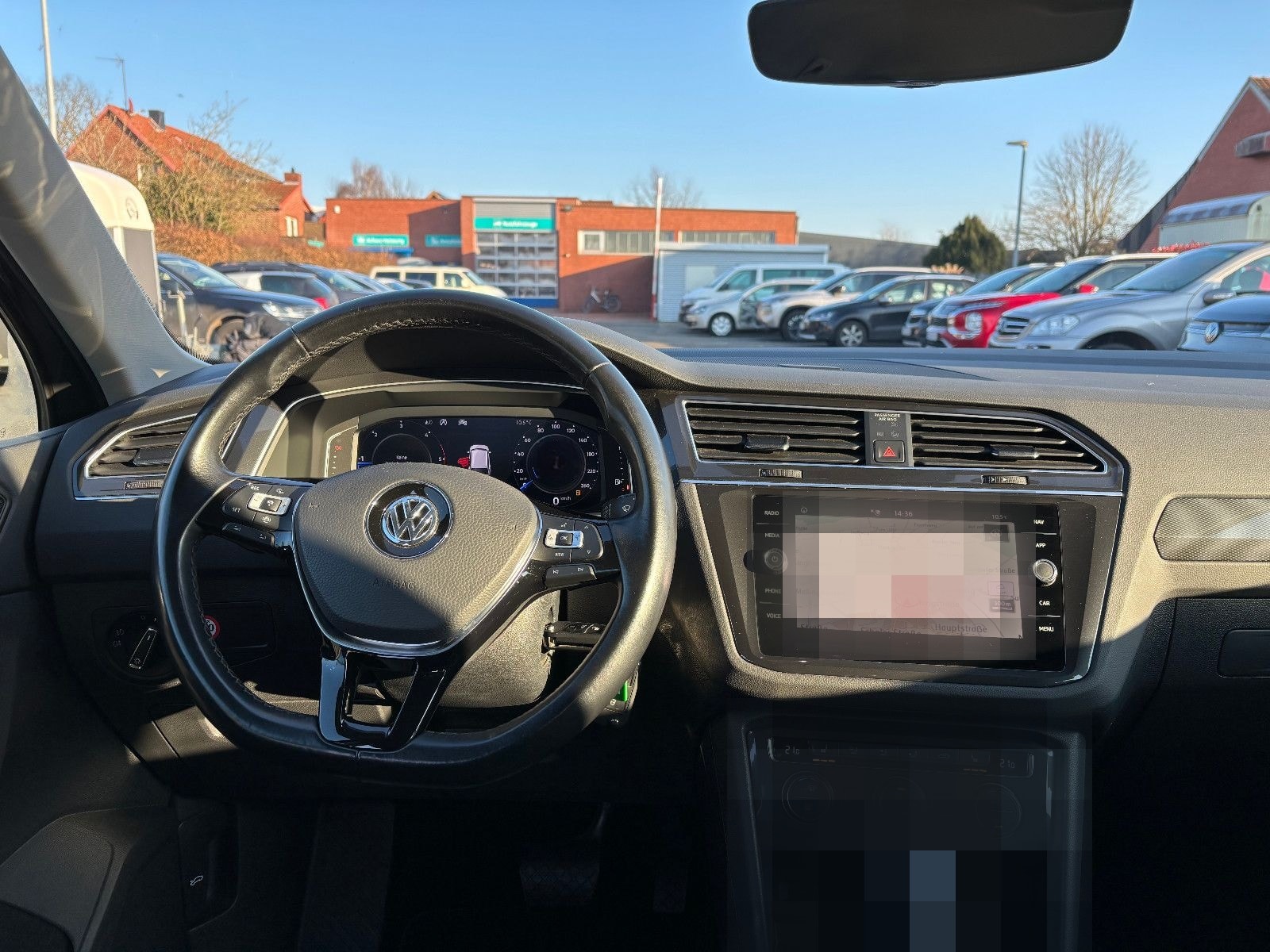 Volkswagen TIGUAN HIGHLINE LED/AHK/NAVI/KLIMAAUTOM./SITZH. foto 7