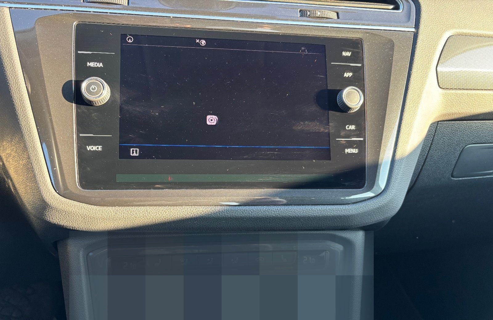 Volkswagen TIGUAN HIGHLINE LED/AHK/NAVI/KLIMAAUTOM./SITZH. foto 10