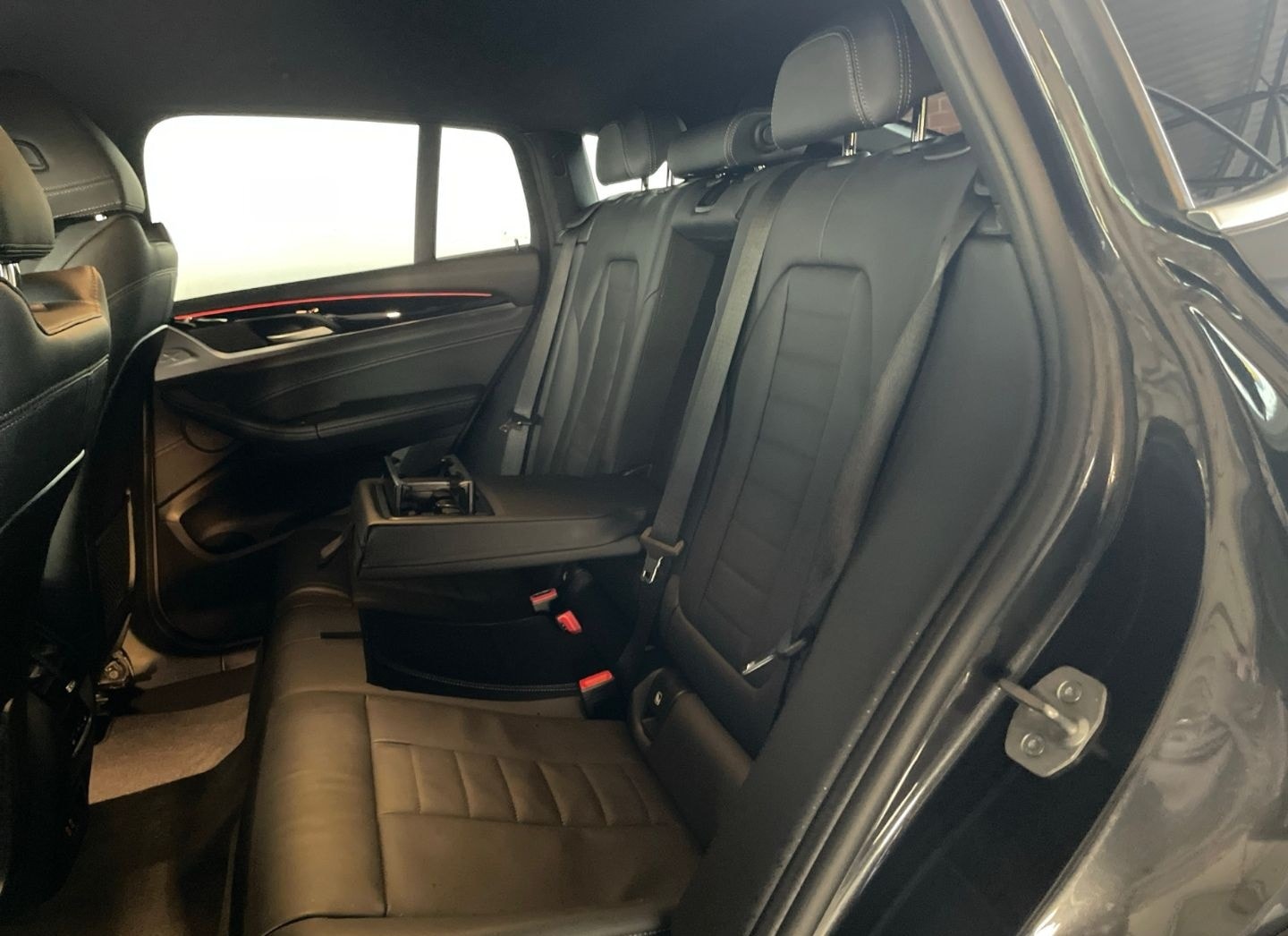 BMW X4 xDrive20d Lhz H&K LED Navi Shz Park-Assis. foto 9