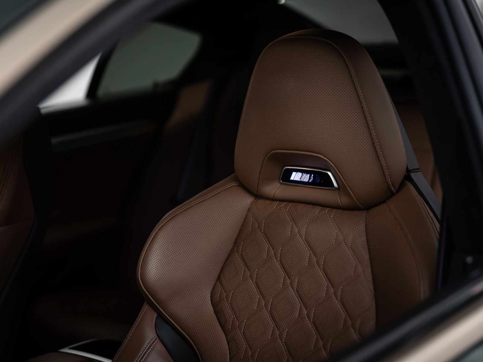 BMW M8 Competition *CARBON*KERAMIK*NIGHT*B&W*LASER foto 19