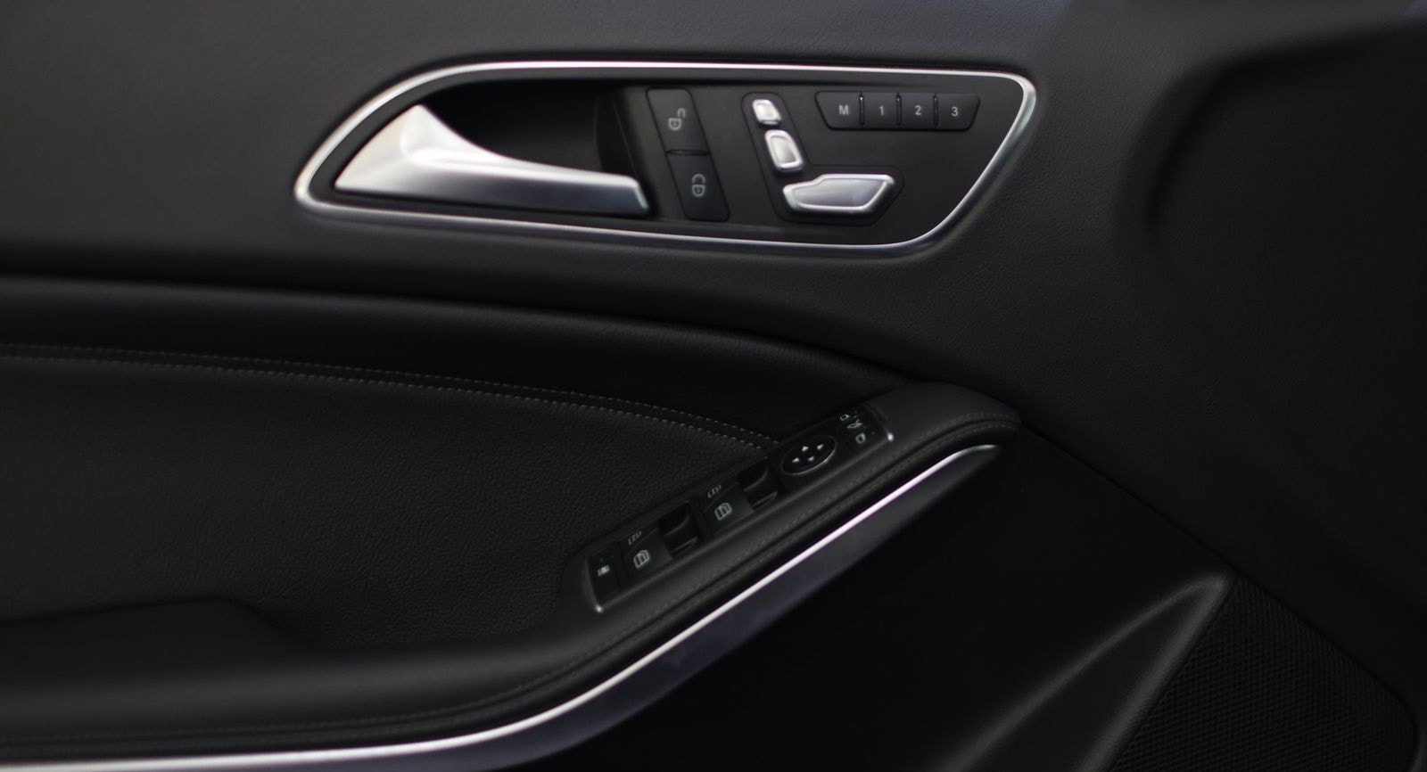 Mercedes-Benz GLA 250 AMG-LINE DISTRONIC / 360°-KAMERA foto 20