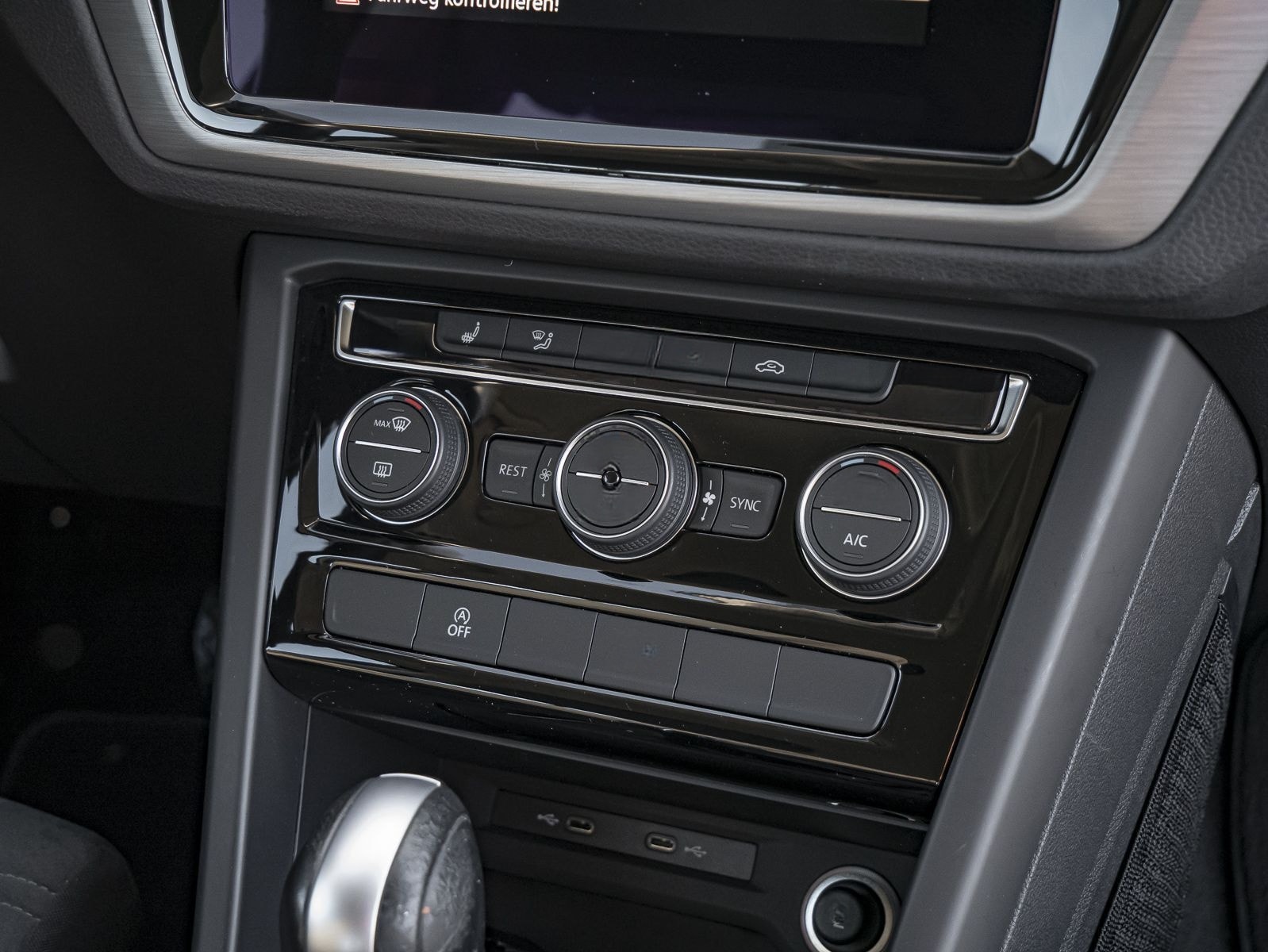 Volkswagen Touran 2.0 TDI AHK Navi ACC Bluetooth 16" DSG foto 20