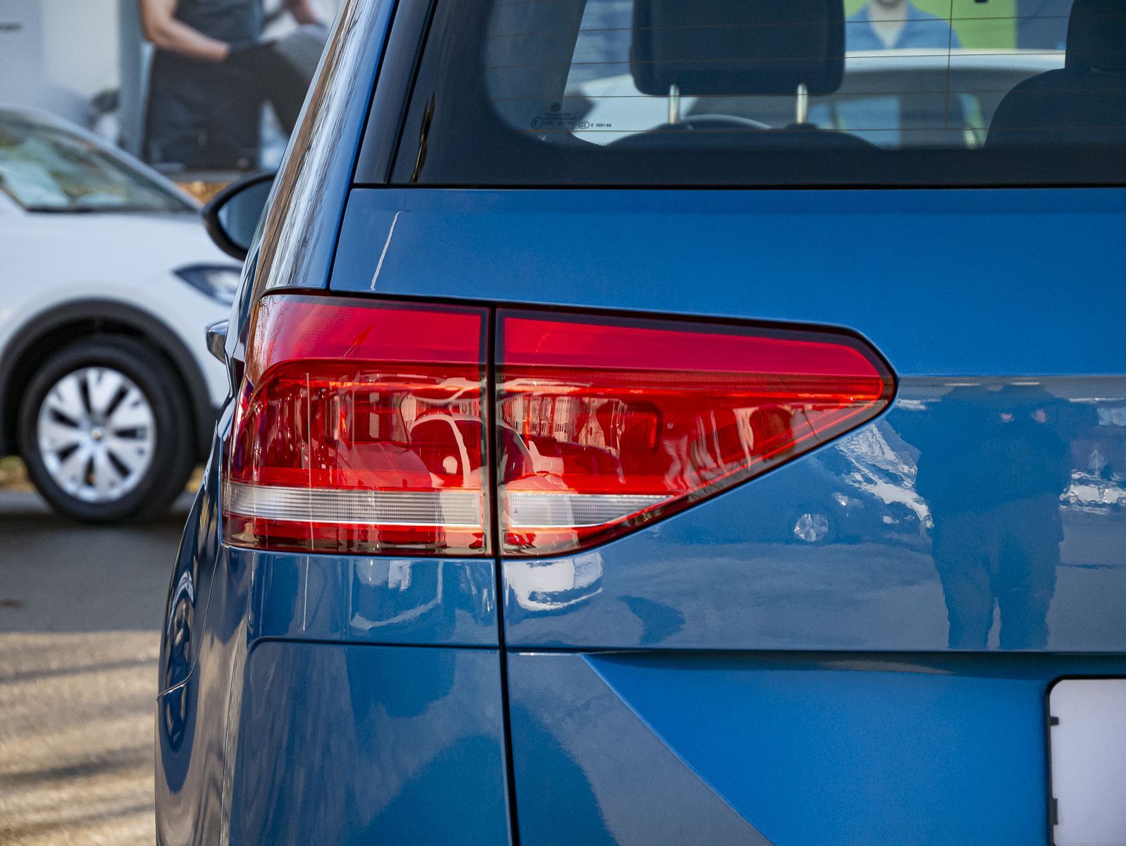 Volkswagen Touran 2.0 TDI AHK Navi ACC Bluetooth 16" DSG foto 10