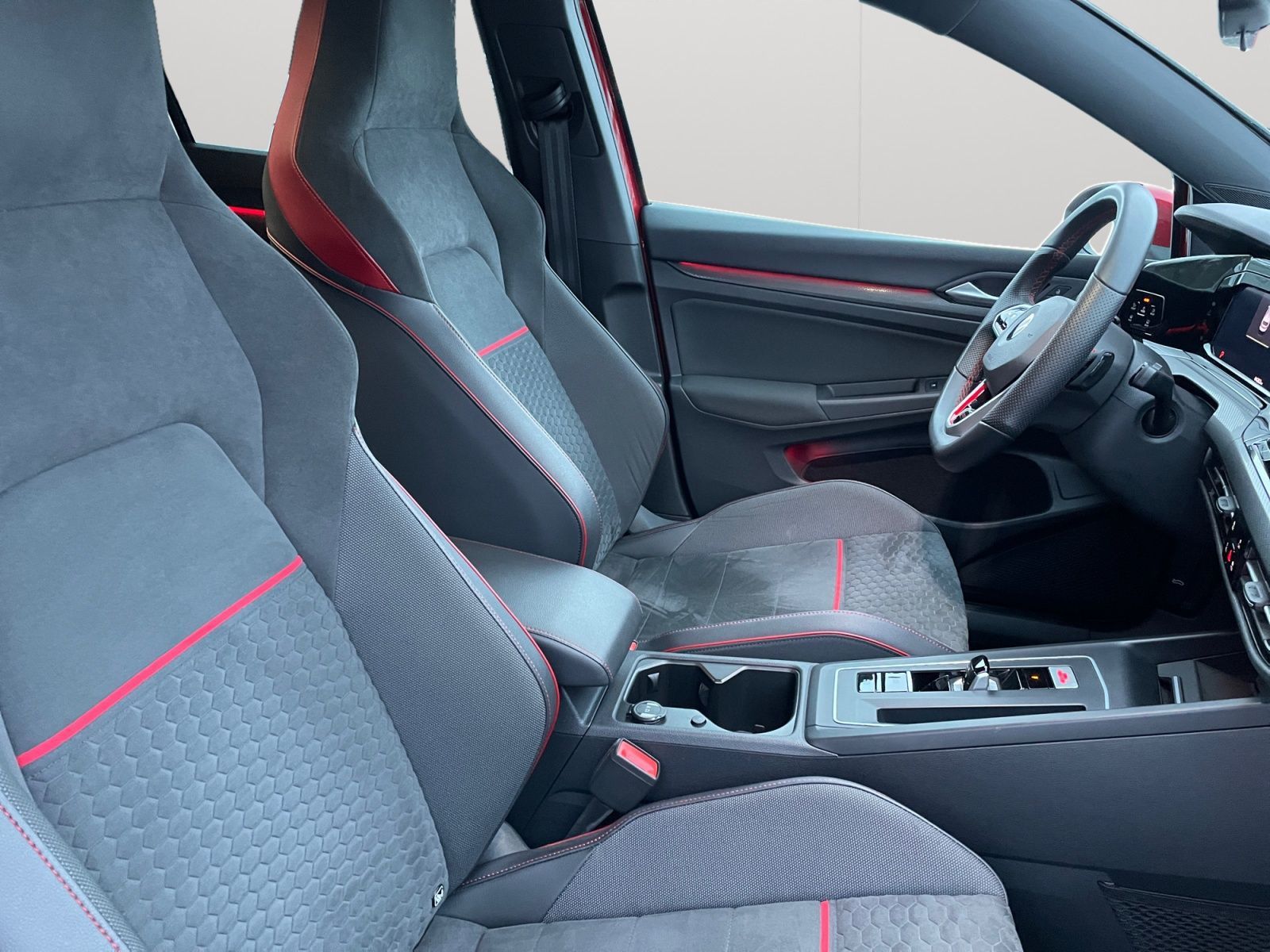 Volkswagen Golf VIII 2.0 TSI DSG GTI Clubsport foto 15