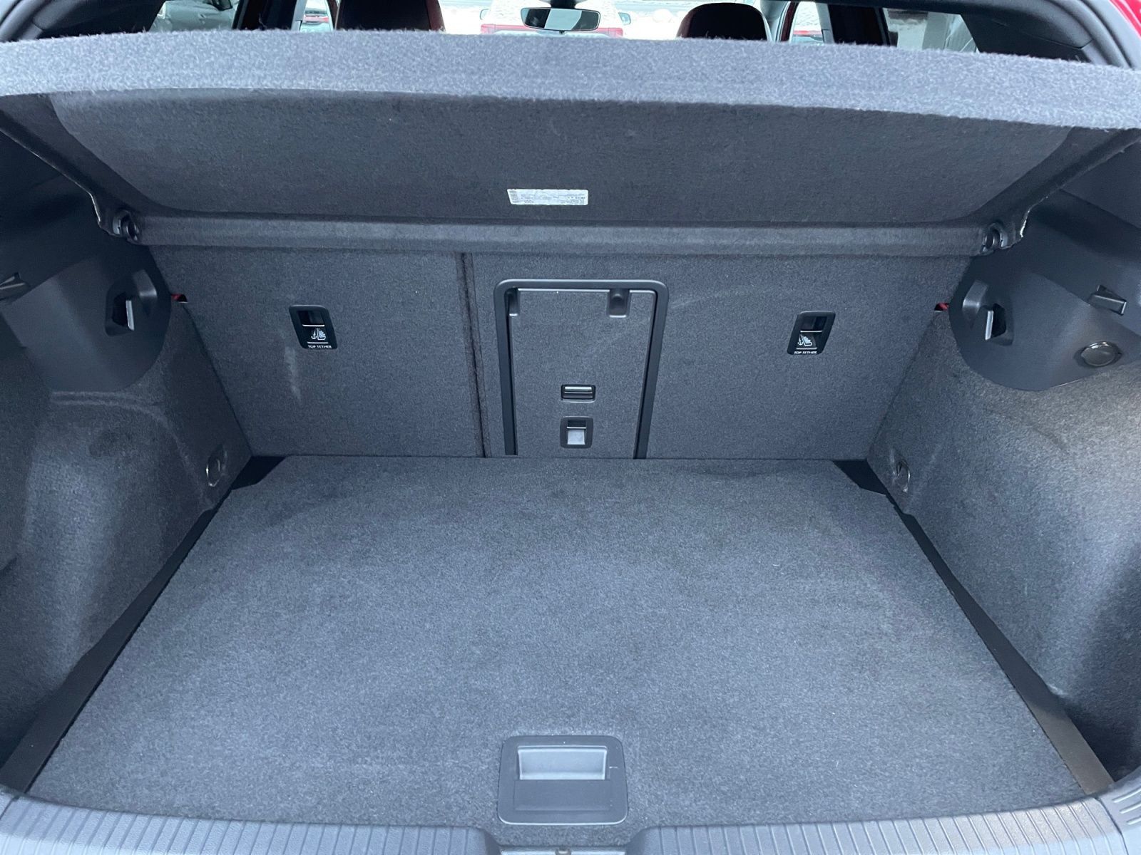 Volkswagen Golf VIII 2.0 TSI DSG GTI Clubsport foto 16