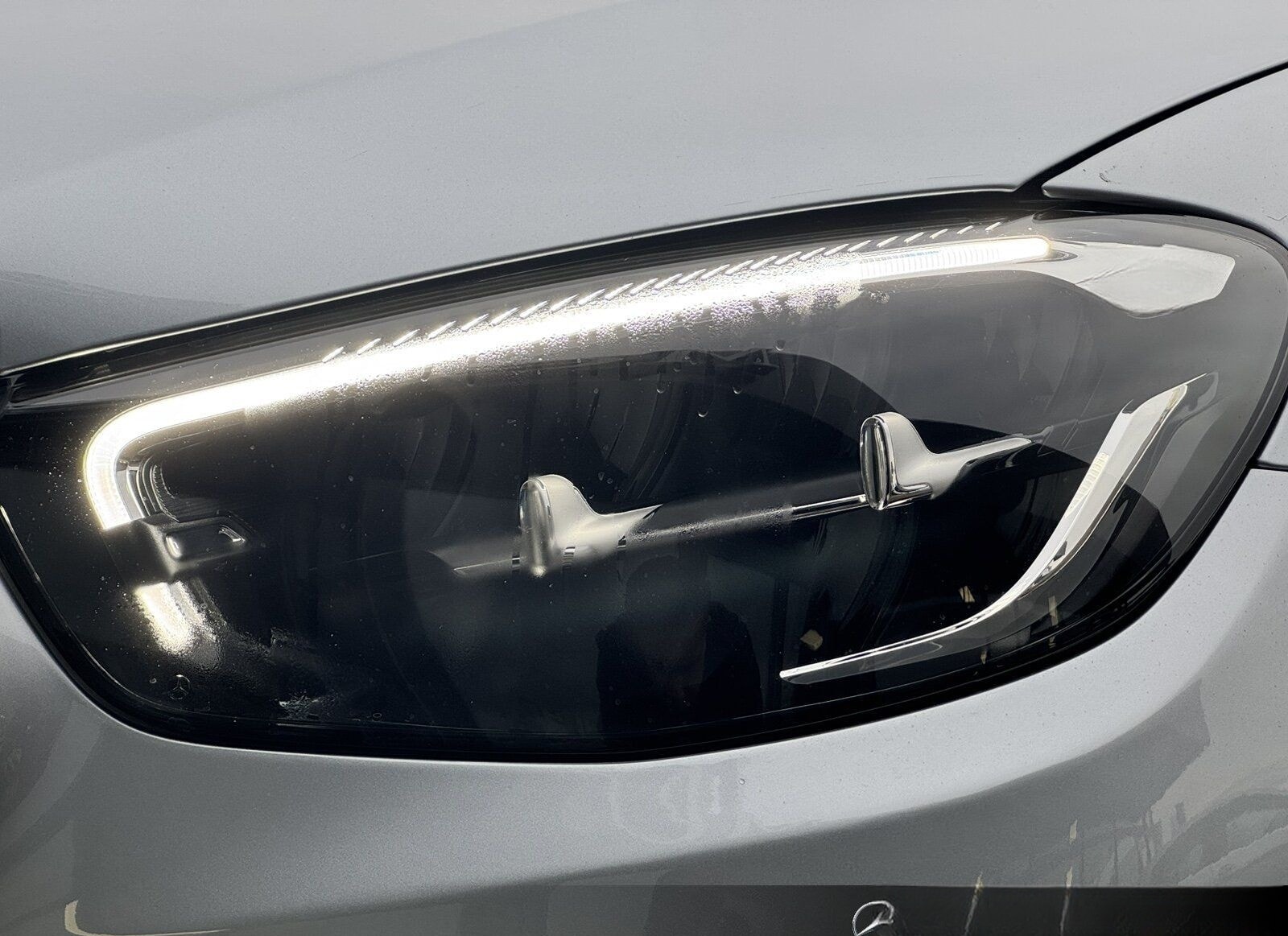 Mercedes-Benz E 220 d T-Modell AVANTGARDE+Navi+LEDAutom./Klima foto 6