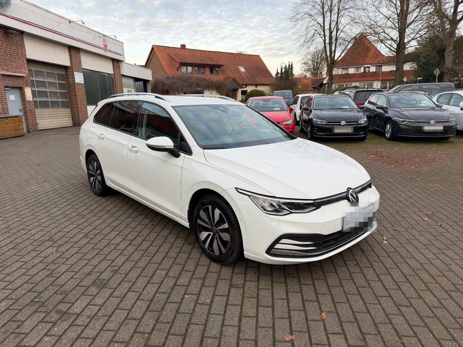 Volkswagen Golf VIII Variant Move ACC*LED*NAVI*IQ* foto 2